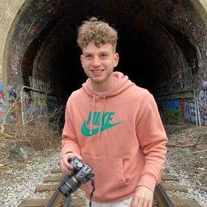 Meet your Posher, Jake